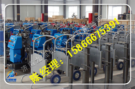 微型發(fā)泡機(jī)使用注意事項(xiàng)(圖1) 聚氨酯設(shè)備
